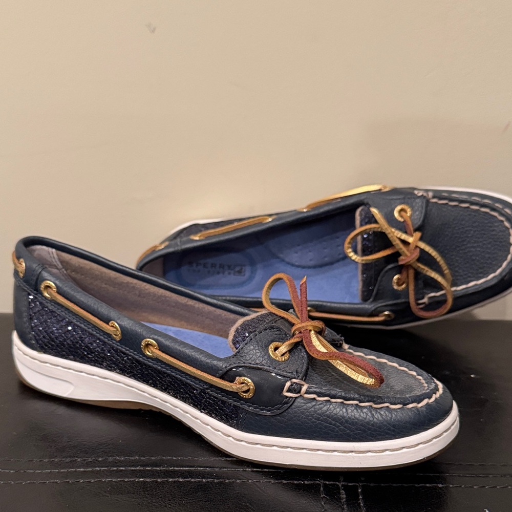 Sperry Navy Leather Boat Shoes NWOT